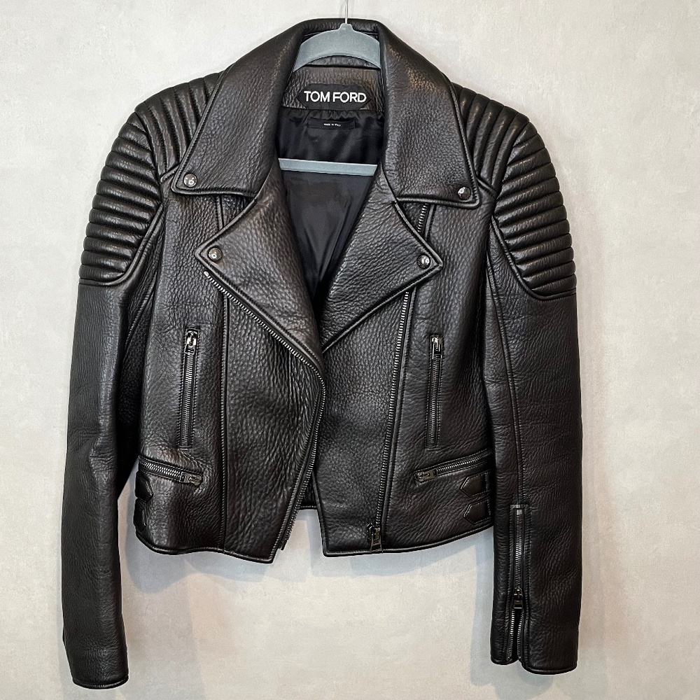 TOM FORD Leather Fitted Biker Jacket Black Made In Italy Quilted Shoulder Sz 42
